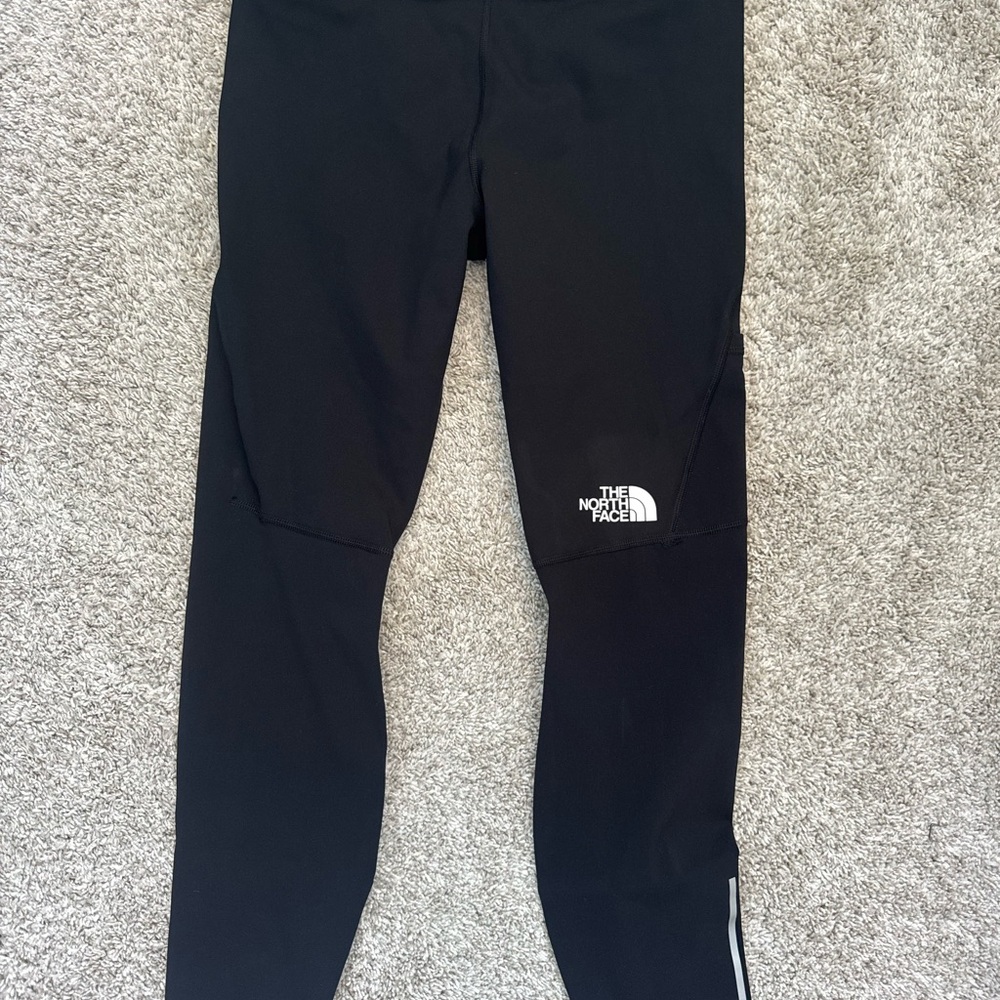 NWT Womens North Face Small Black Flash Dry High Rise Leggings Size M